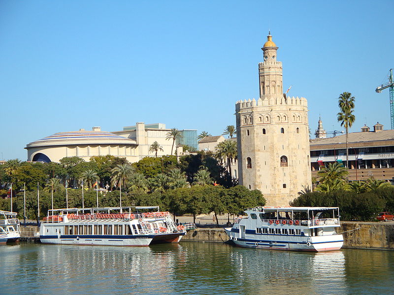 Torre del Oro Wikipedia Licencia Commons by Entrada Torre del Oro Foto grande.