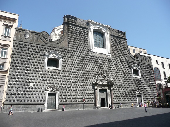 Iglesia del Gesù Nuovo de Nápoles.