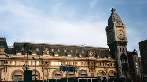 París, sus galerías cubiertas y estaciones de tren patrimonio arquitectónico del siglo XIX