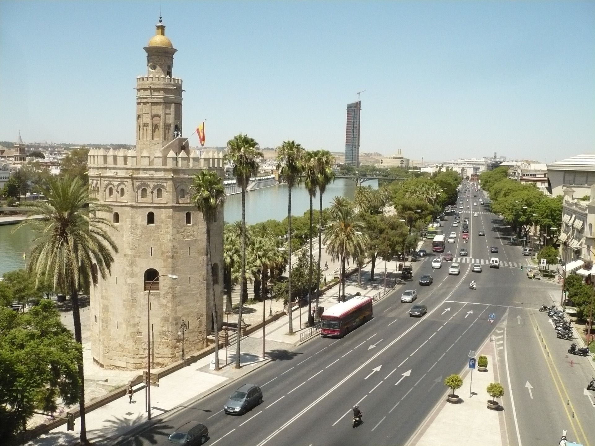 Semana Santa de Sevilla - Guía de la Semana Santa de Sevilla - LA BELLE  SEVILLE