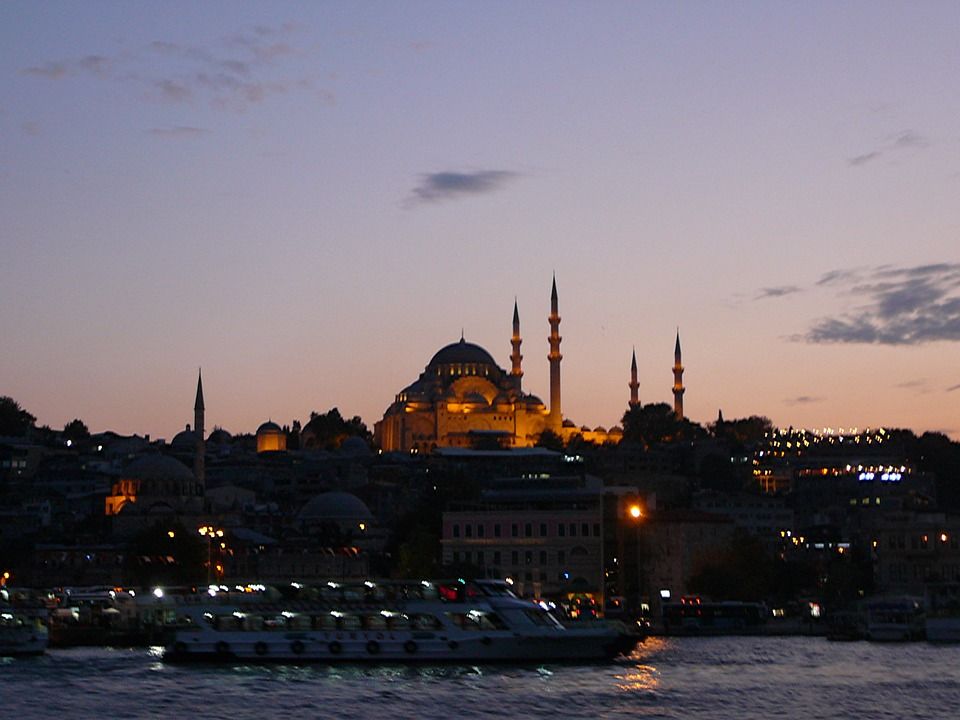 Espectáculo de danza del vientre con cena en Estambul